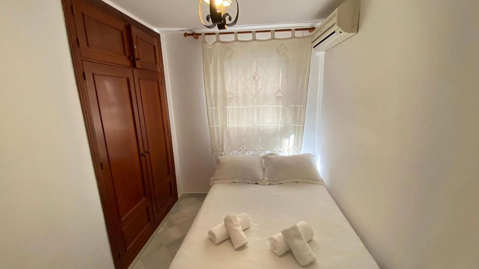 Apartamento Tina, Centro Sanlúcar de Barrameda 0*,  İspanya